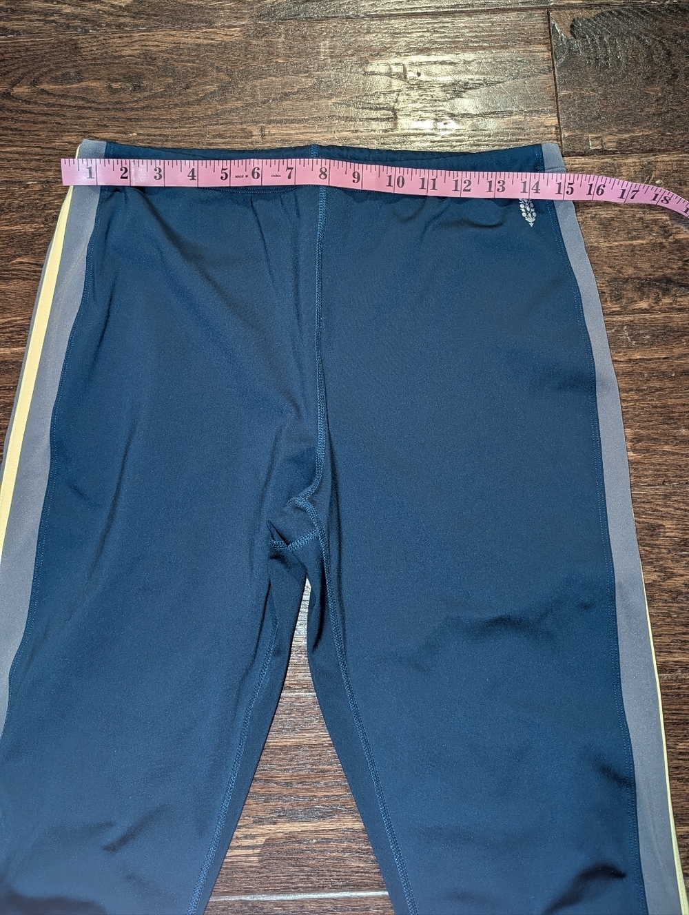 Free People Movement Athletic Pants Low Rise Zip Open Bottom - Picture 7 of 8